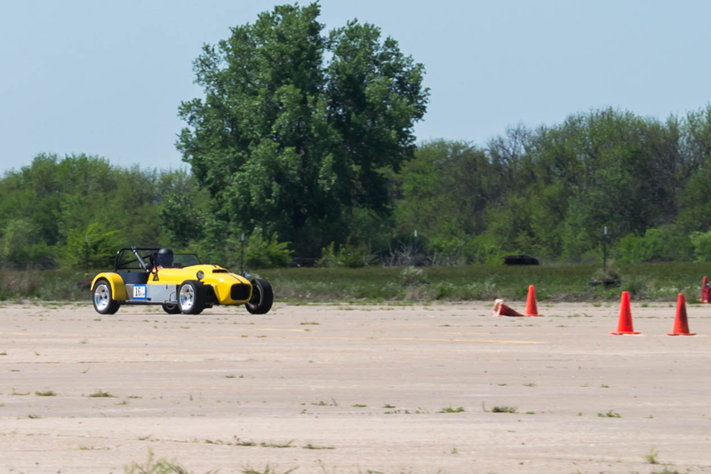 Illustration for article titled Huge Juicy Autocross Photodump